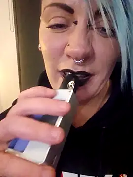 Chat XXX en directo de PinkTheHawk