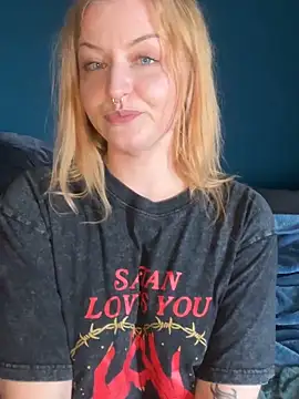 Živý XXX chat CherryyCheeks