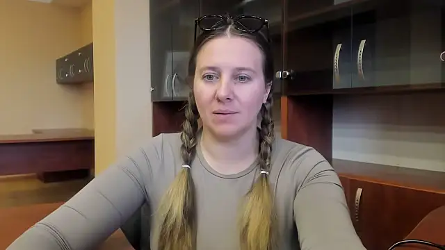 Chat XXX en directo de Nionelly