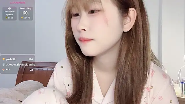 D-DandanのライブXXXチャット