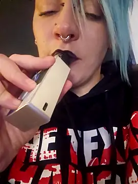 PinkTheHawk Live XXX-Chat