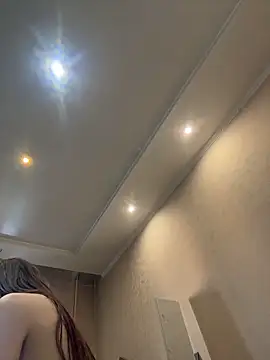 Chatroom XXX en direct de DollyTall