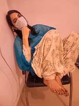 tanzum_khan_3202_'s Webcam Show