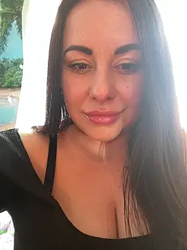 DaisyStreet's Live XXX Chat