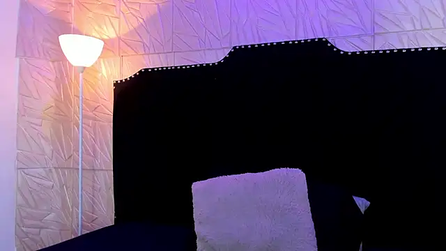 JennyRouse01's Live XXX Chat