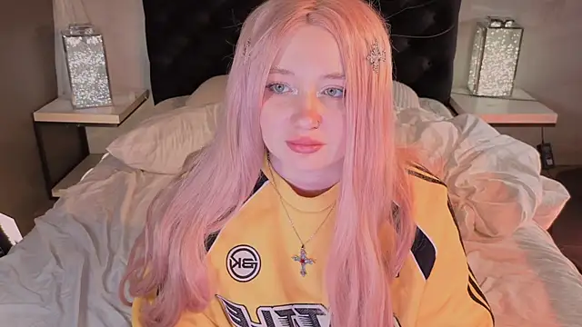 carolina_elf Chat XXX live