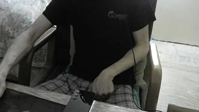 FiSTALiTY Live XXX Chat