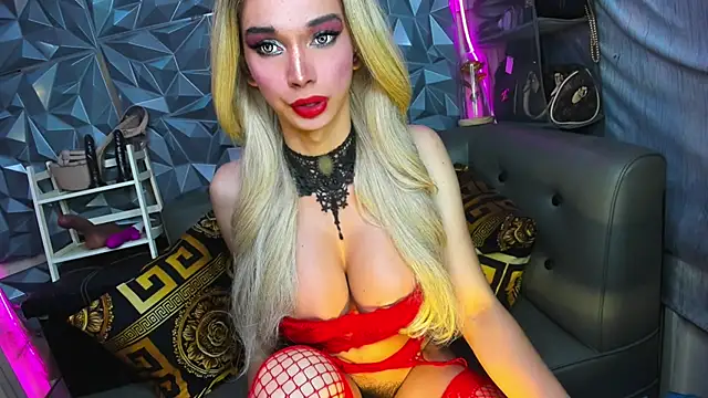 MISTRESSMonica_xxx Adlı Modelin Web Kamerası Şovu
