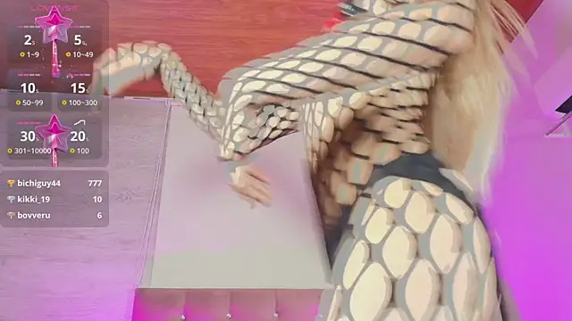 Zamara_Kleiiのウェブカメラショー