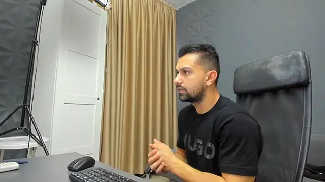 BryceReignn Live XXX chat