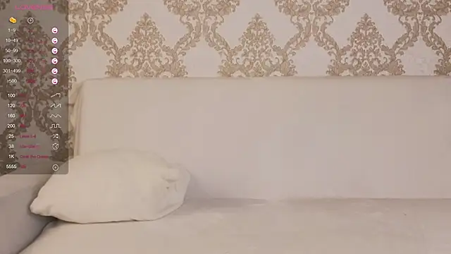 foxy_bloomm Chat XXX live