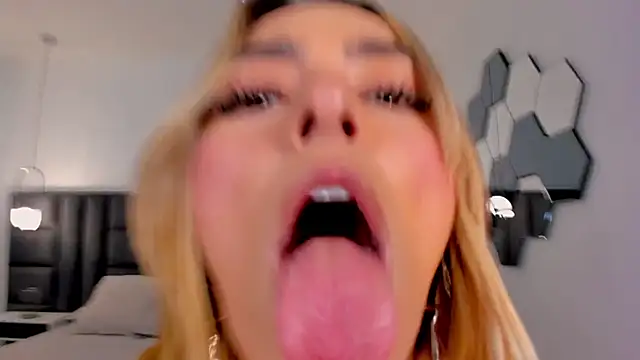 MelissaMoore_ – Naživo XXX chat