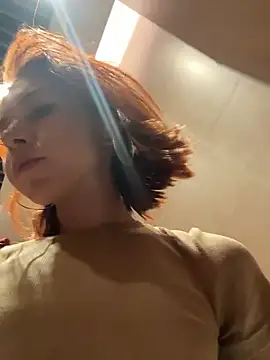 RosieSecret's Live XXX Chat