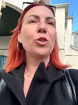 Czat XXX na żywo – PervyxMilfxx