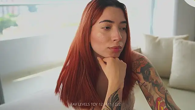 dearnina_ লাইভ XXX চ্যাট