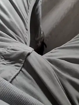 emremodel Adlı Modelin Web Kamerası Şovu