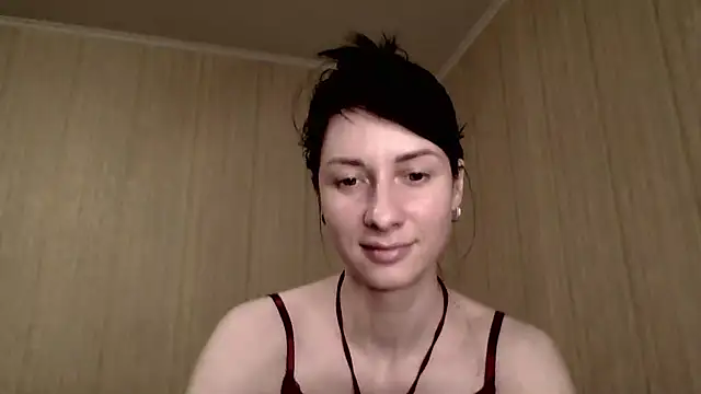 Show modela _Mademoiselle_ na web-kameri