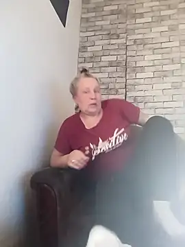 Cerd_Ayaz 即時 XXX 聊天