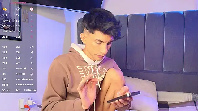 Erick_Velveth Webcam show