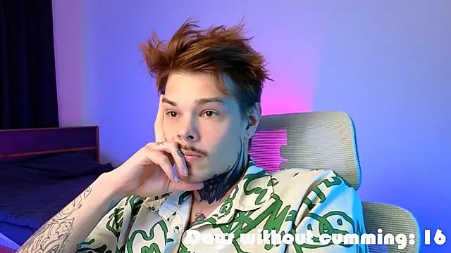 DENIS_HERE Live XXX Chat