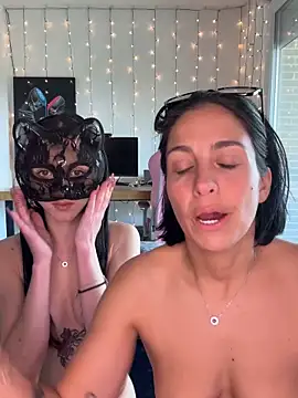 LaPetiteKim Live XXX Chat