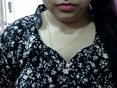 Cute_Aliyaa Live XXX-Chat