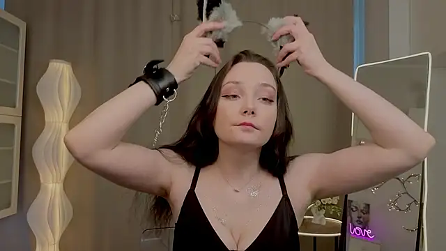 KaraNeagle Live XXX-Chat