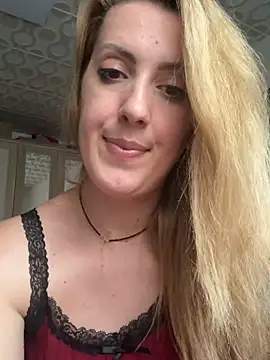 Chat XXX ao vivo de DollieRosse