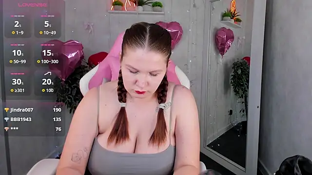 Virginia_Robinson – Live XXX-chat