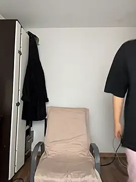 Živý XXX chat Lucy_doll22