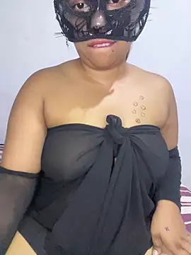 Show de Naughti_Kitty na webcam
