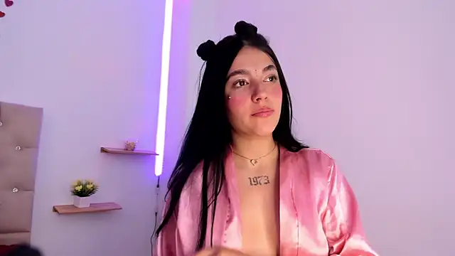 Živý XXX chat eimyy_rouse