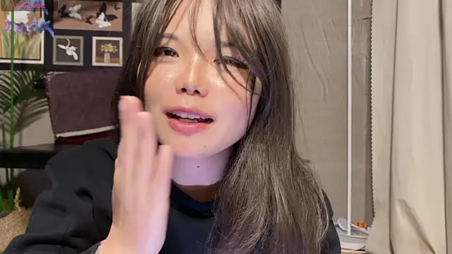 xiaosu22: онлайн-секс-чат