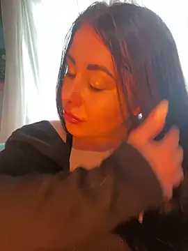 Chat +18 de DaisyStreet ao vivo