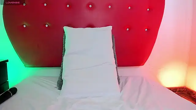 Chat XXX en directo de nicolette_rock