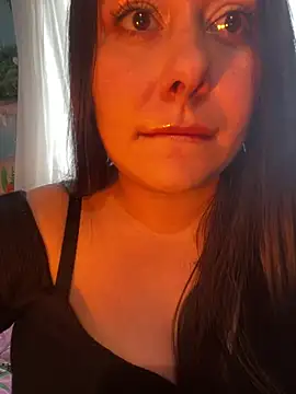 DaisyStreet's Live XXX Chat