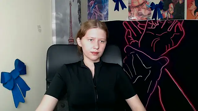 StellaCRL Adlı Modelin Canlı XXX Sohbeti