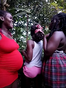 holygrail001 Show Webcam