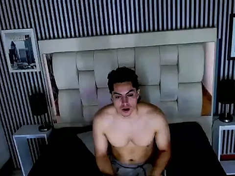 Show de Alex_Wolft na webcam