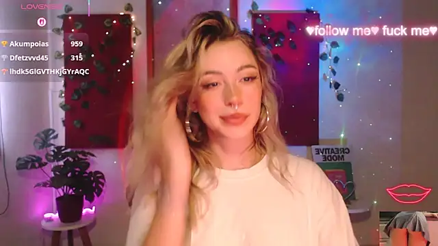 sakura_beauty: онлайн-секс-чат