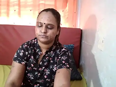 Chat XXX en directo de Indian_sunshine