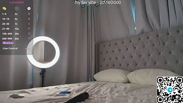 Онлайн чат XXX Skinny_Alice