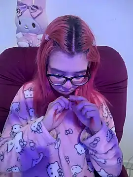 Valen-Foxx1 Adlı Modelin Canlı XXX Sohbeti