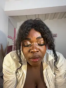 karinacortes' Live XXX Chat