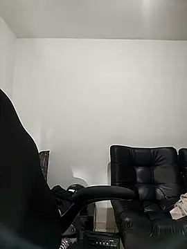 Chatroom XXX en direct de LucyDiamonds1