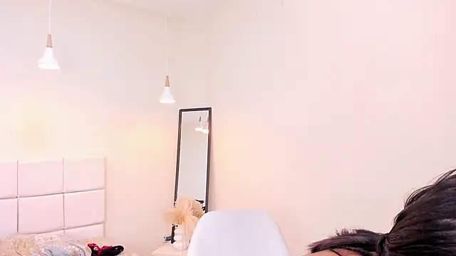 your_khloe's Live XXX Chat