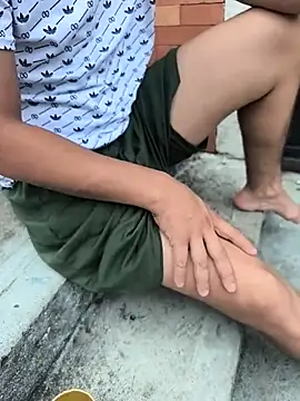 geroAguilar Pertunjukan Webcam