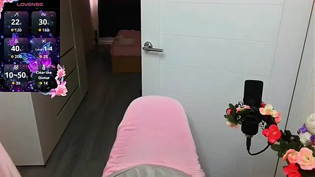 peachyness: онлайн-секс-чат