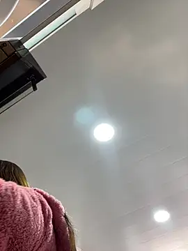 Онлайн чат XXX Pretty__Milf