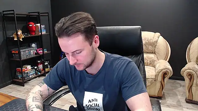 عرض كام MihasikD